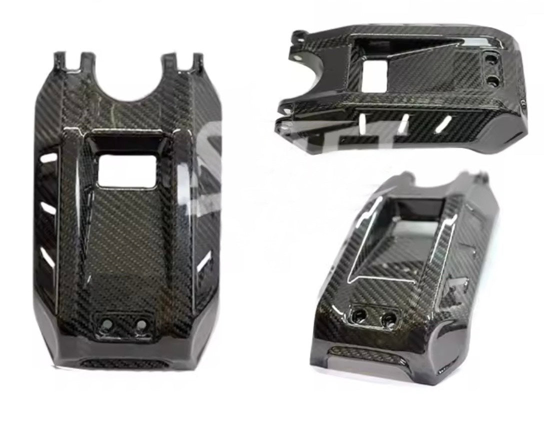 Ventilated genuine carbon fiber battery cover